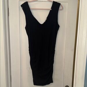 I Elegant Black Sleeveless Dress